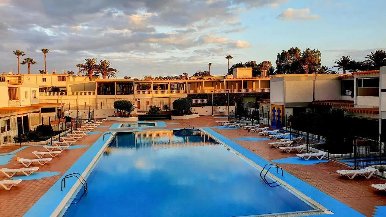 Papagayo Beach Apartments Arona   Arona (Tenerife)