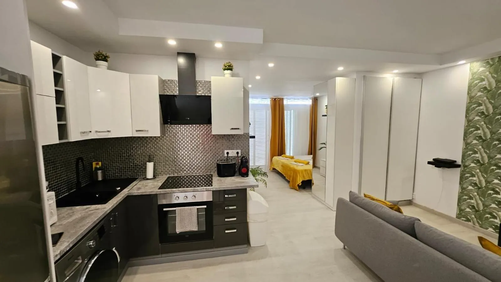 Papagayo Beach Apartments Arona  Arona (Tenerife)